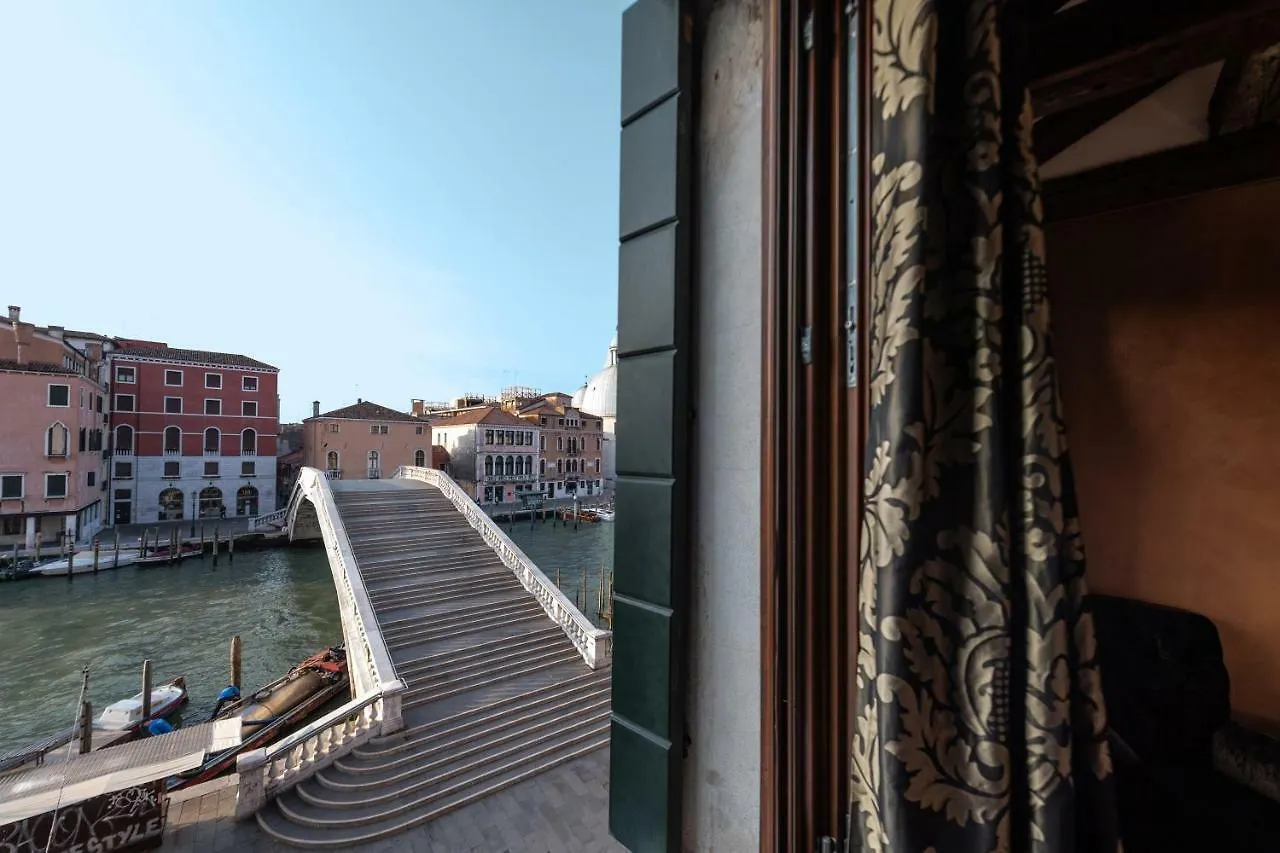 Bed and Breakfast Abbazia De Luxe Venedig Frühstückspension